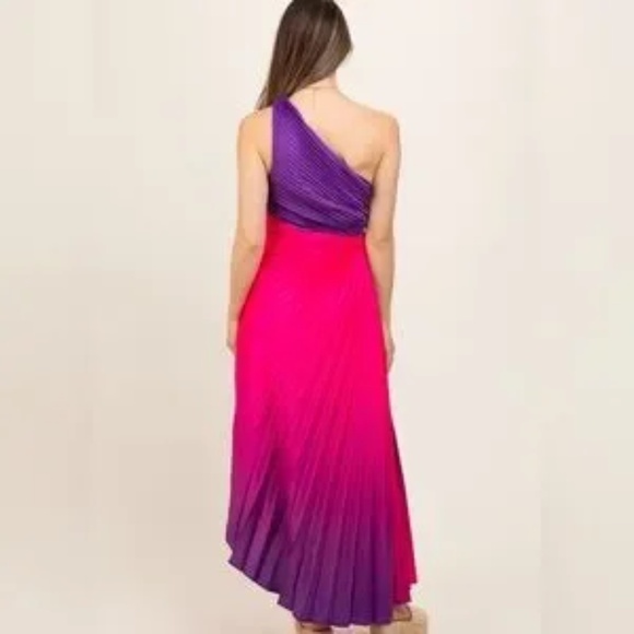 Pinkblush Purple Ombre Pleated Asymmetrical Maternity Maxi Dress - Picture 4 of 8
